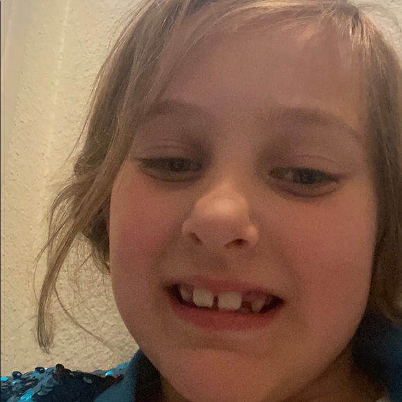 Meet your Posher, Olivia - Picture 1 of 1